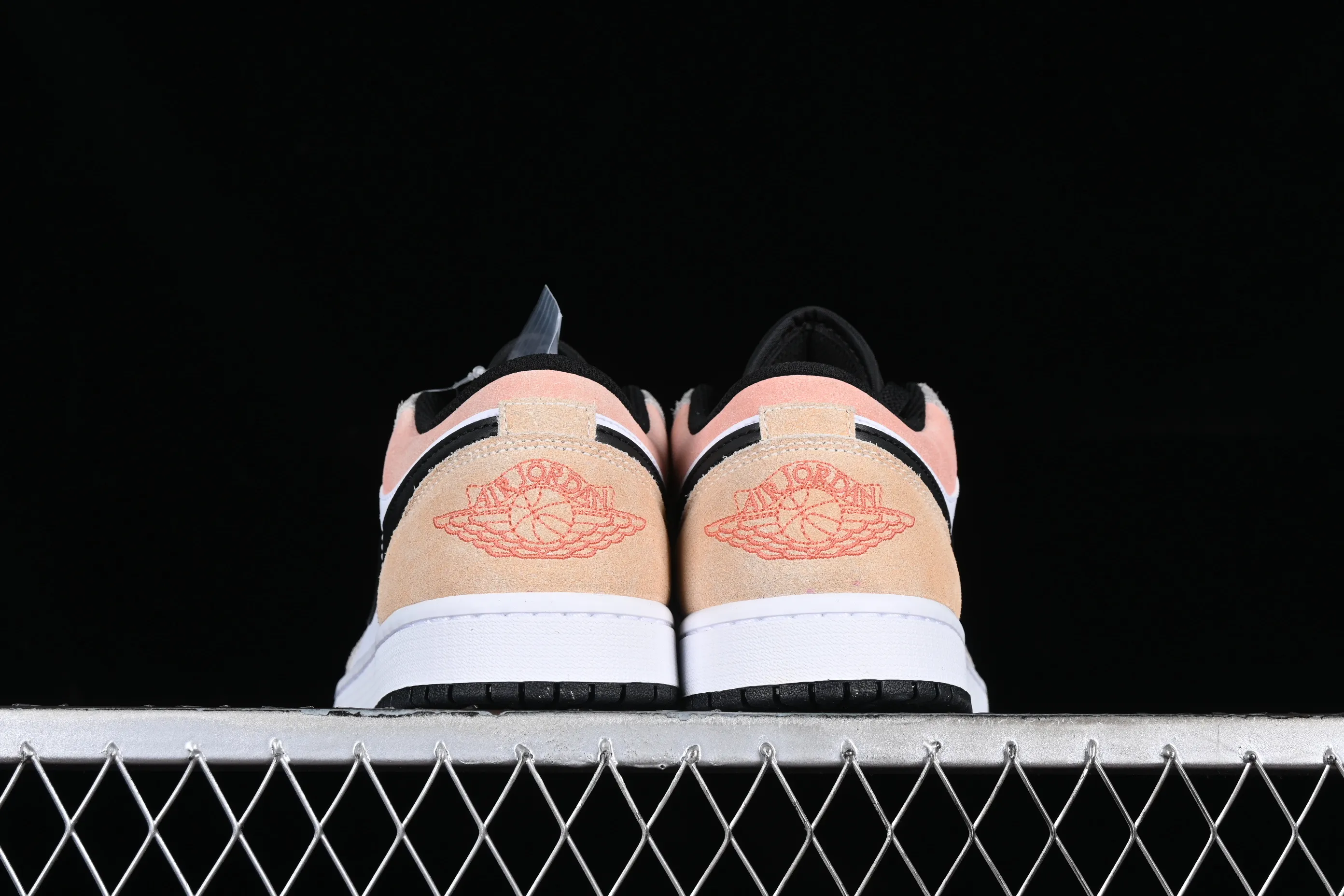 All categories Air Jordan Jordan series basketball shoes Air Jordan 1 Low G version pure original Air Jordan 1 Low AJ1 Joe 1 candy color matching retro cultural leisure sports sneakers DX4334-008